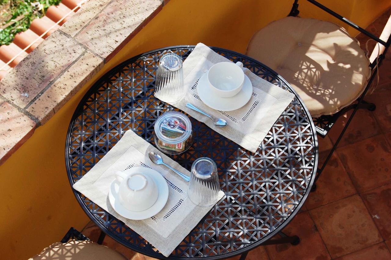La Terrazza Sul Mare Alojamento de Acomodação e Pequeno-almoço 2*