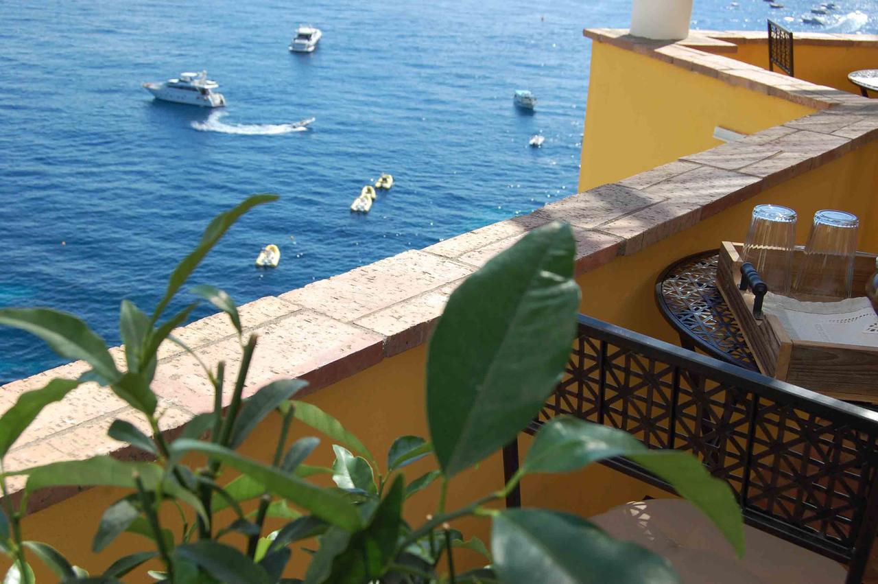 Alojamento de Acomodação e Pequeno-almoço La Terrazza Sul Mare