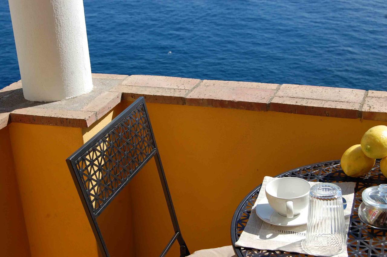 Alojamento de Acomodação e Pequeno-almoço La Terrazza Sul Mare Capri