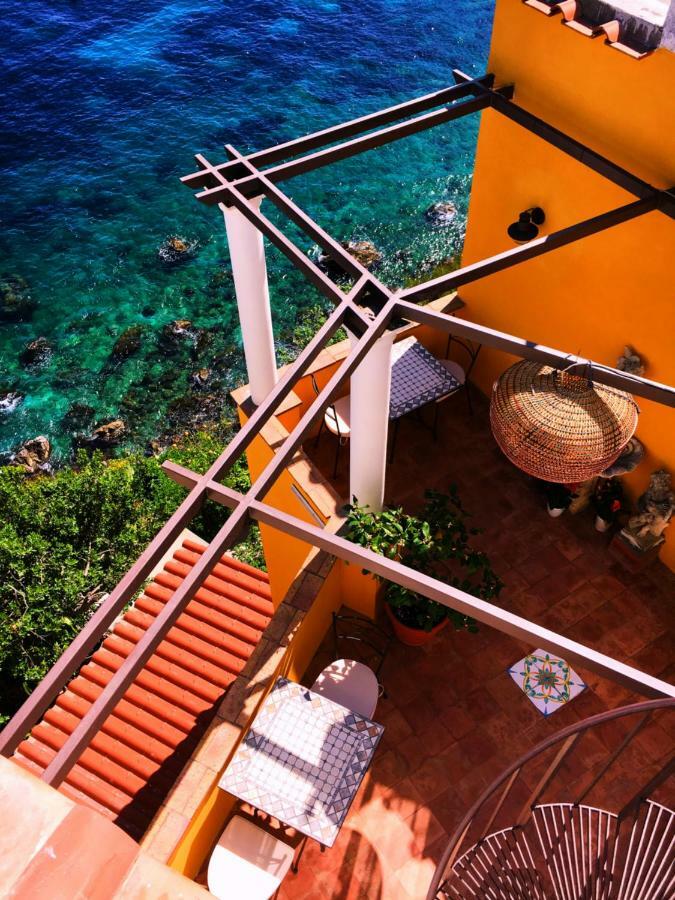 La Terrazza Sul Mare Bed & Breakfast 2*